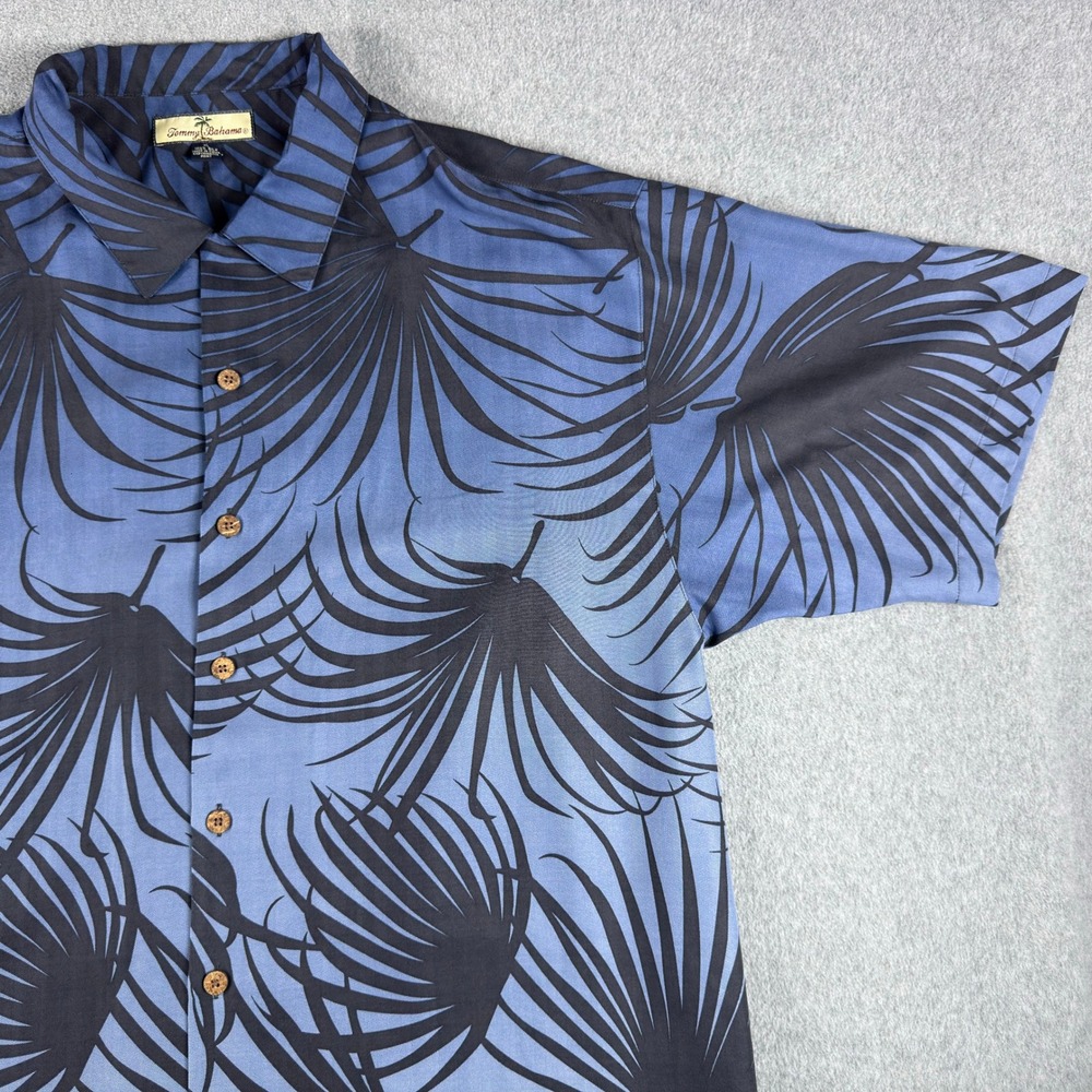 Vintage Tommy Bahama 100% Silk Shirt Mens XL Blue Palms Hawaiian Camp Collar